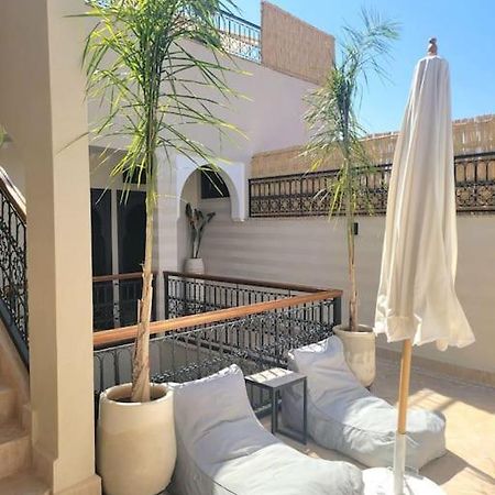 Riad Isahiac Avec Piscine En Exclusivite Marrakesh Eksteriør bilde